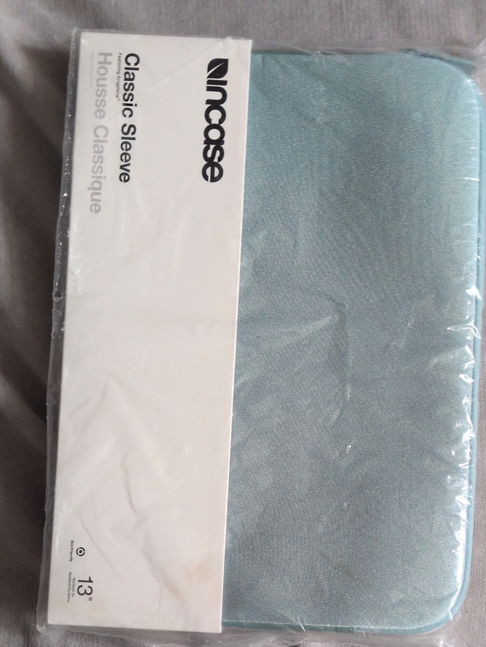Incase Classic Sleeve in Light Teal Blue